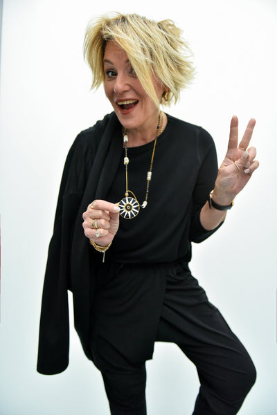 Çizgili Sedefli Kolye