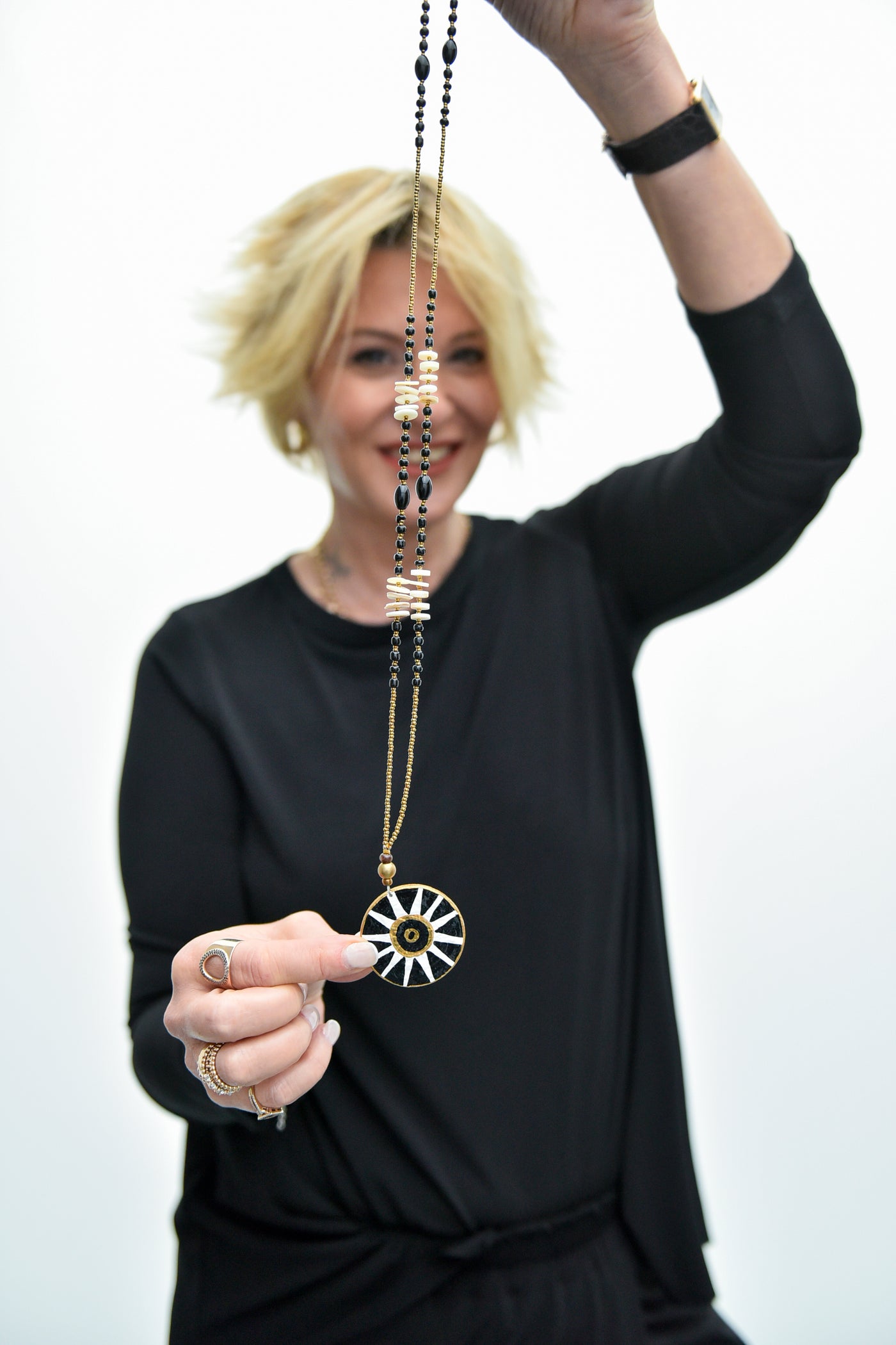 Çizgili Sedefli Kolye