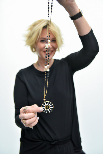 Çizgili Sedefli Kolye